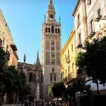 Apartamento En El Corazon De Sevilla